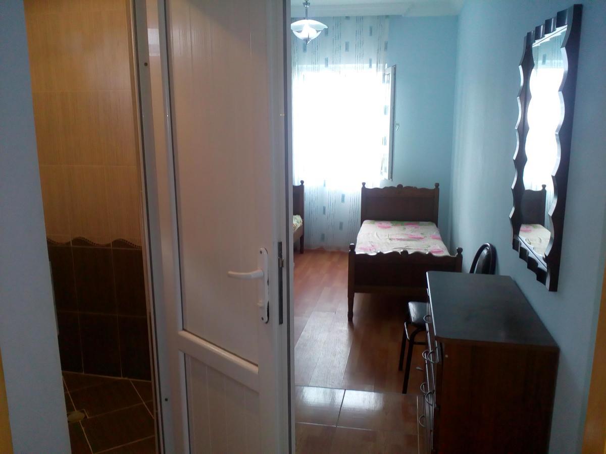 Mini Hotel On Guramishvili 22 Kobuleti Kültér fotó