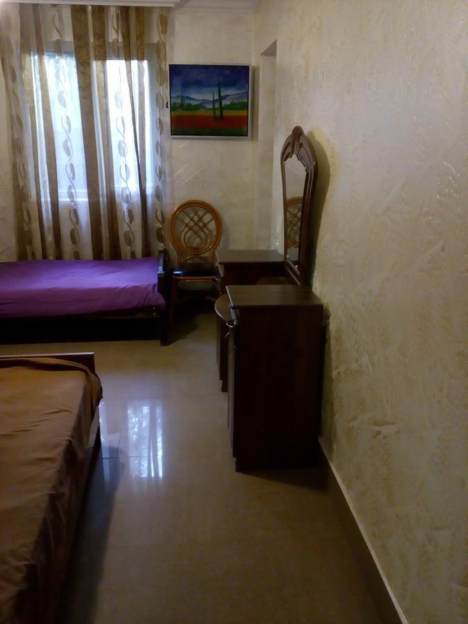 Mini Hotel On Guramishvili 22 Kobuleti Kültér fotó
