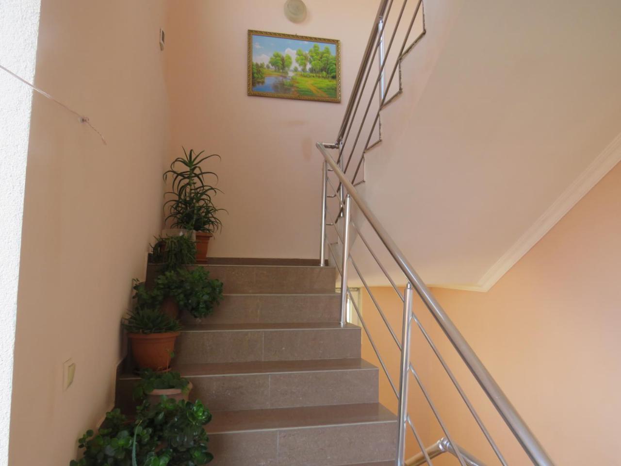 Mini Hotel On Guramishvili 22 Kobuleti Kültér fotó