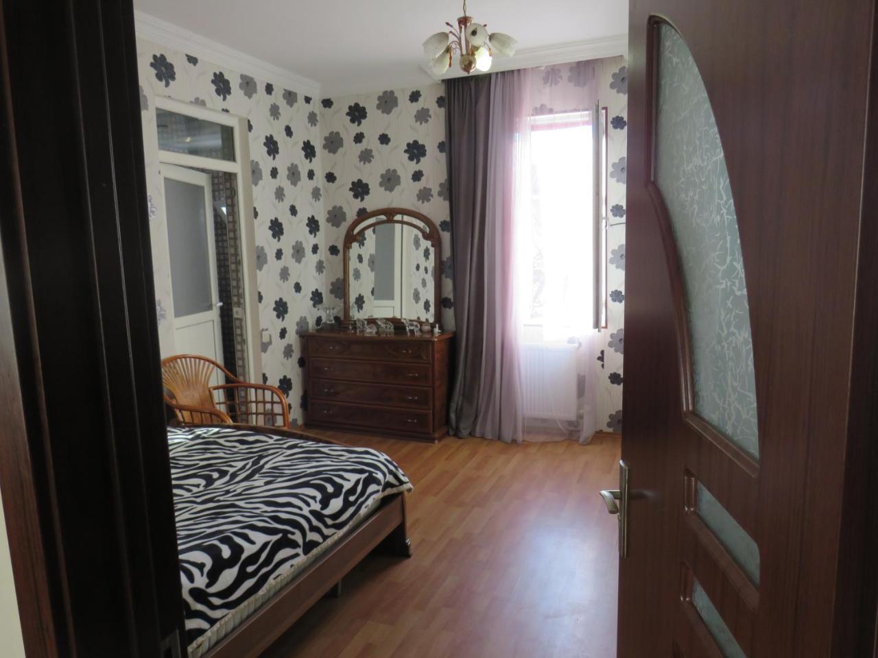Mini Hotel On Guramishvili 22 Kobuleti Kültér fotó