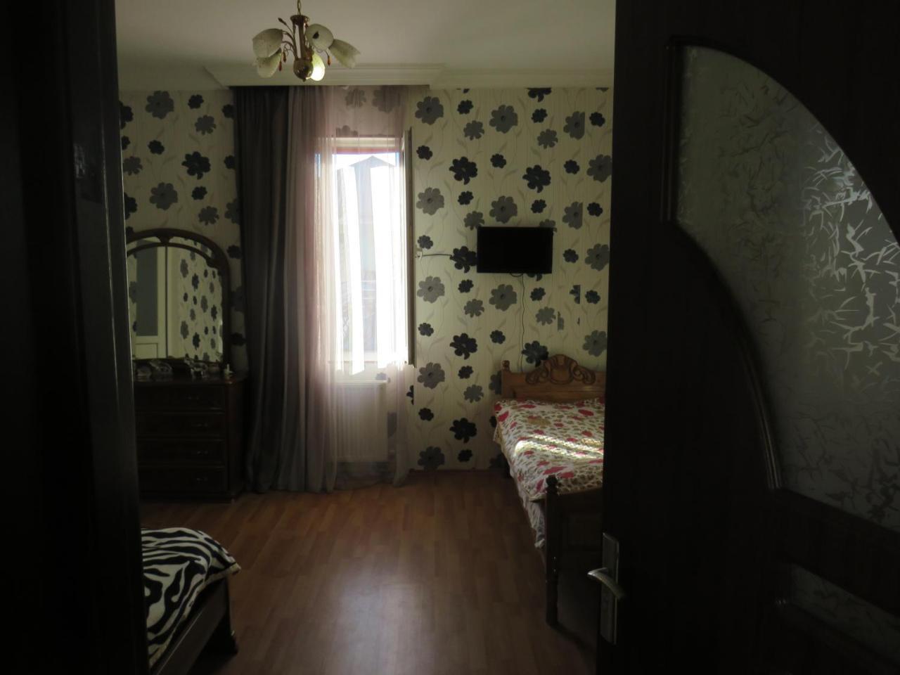 Mini Hotel On Guramishvili 22 Kobuleti Kültér fotó