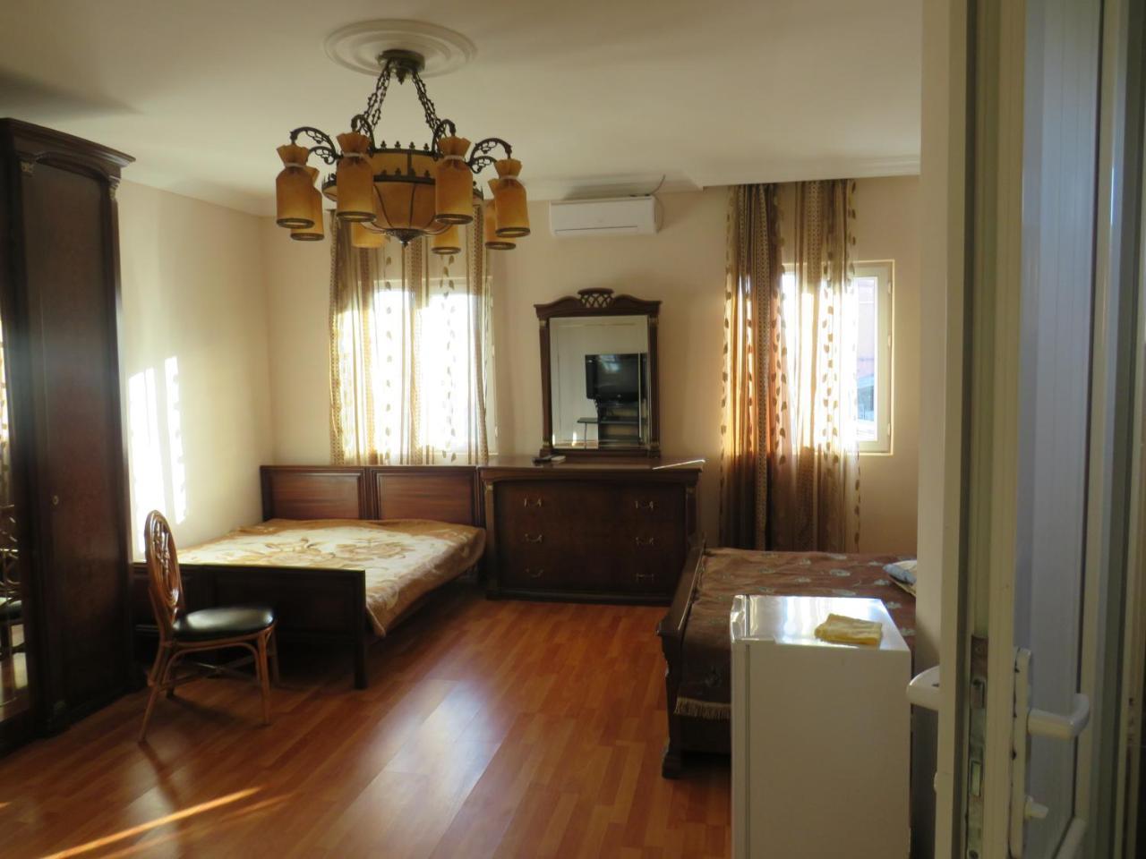 Mini Hotel On Guramishvili 22 Kobuleti Kültér fotó